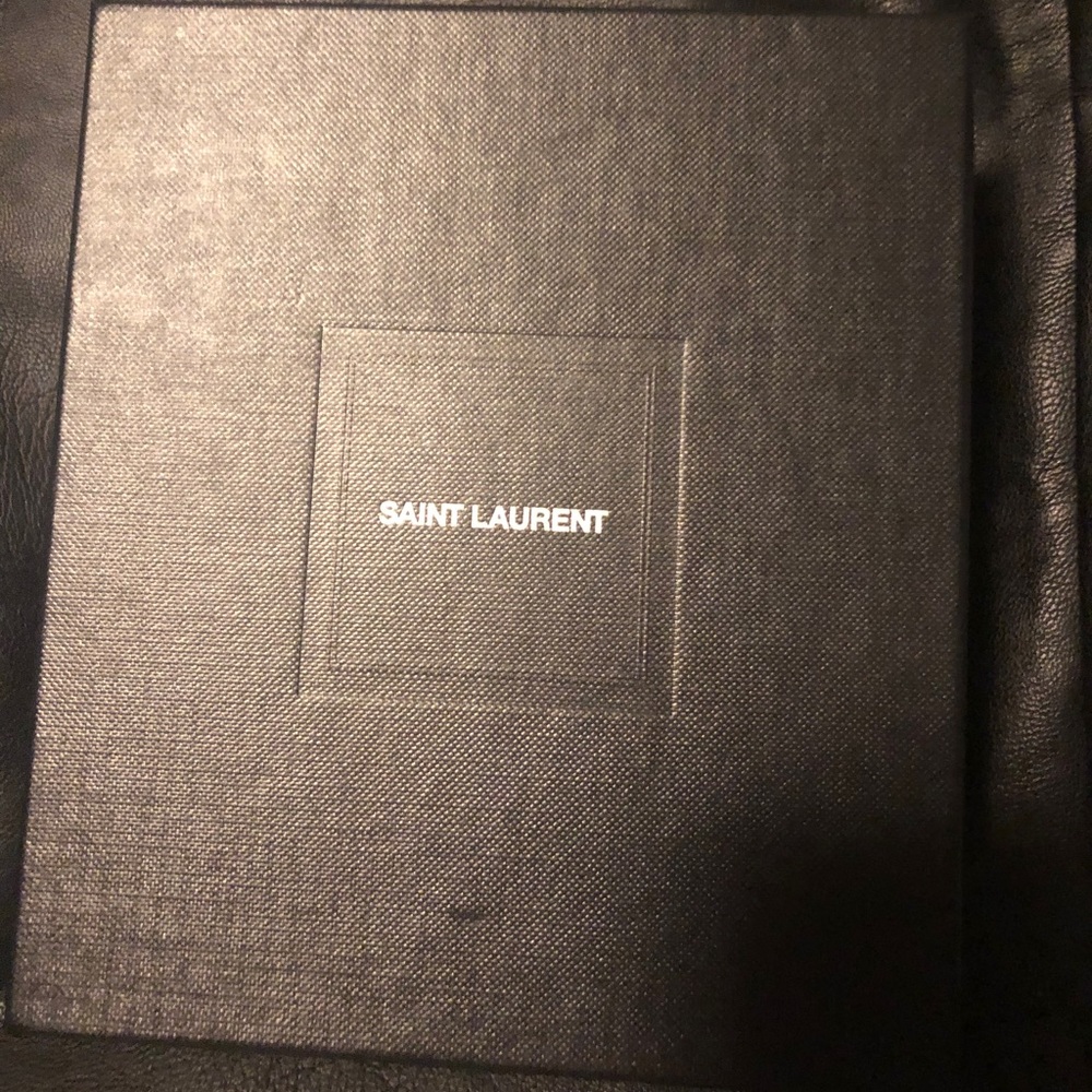 YSL.   Saint Laurent brand new wallet authentic - Picture 2 of 8